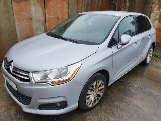 Image Facade autoradio - CITROEN C4 2