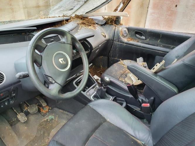 Image Feu arriere principal gauche (feux) - RENAULT GRAND ESPACE 4