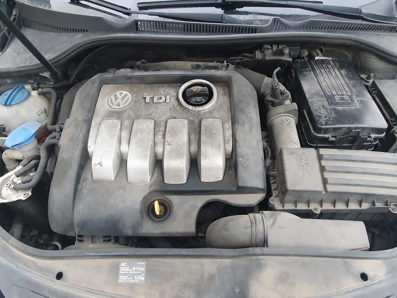 Image VOLKSWAGEN GOLF 5