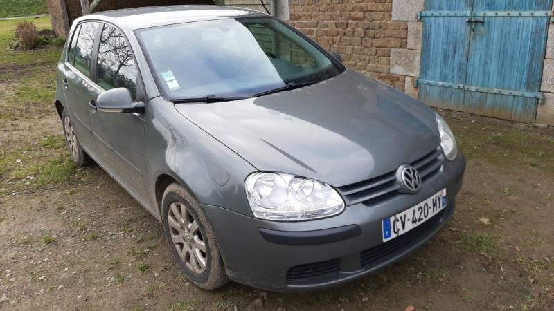 Image VOLKSWAGEN GOLF 5