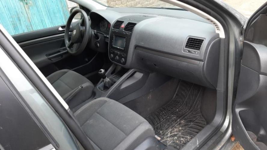 Image Feu arriere principal gauche (feux) - VOLKSWAGEN GOLF 5