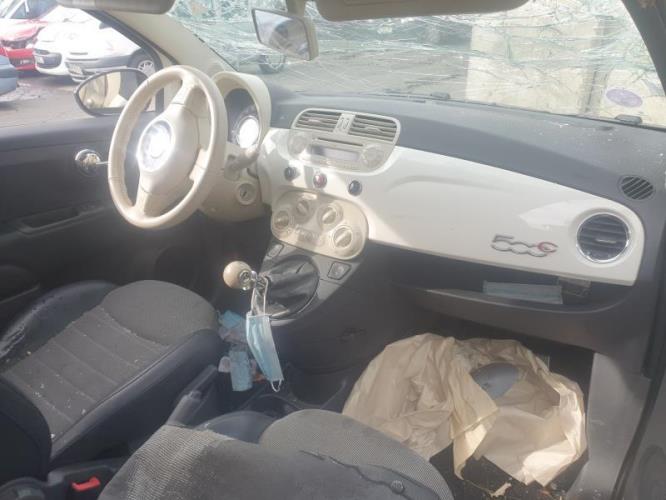 Image Feu arriere principal droit (feux) - FIAT 500 2