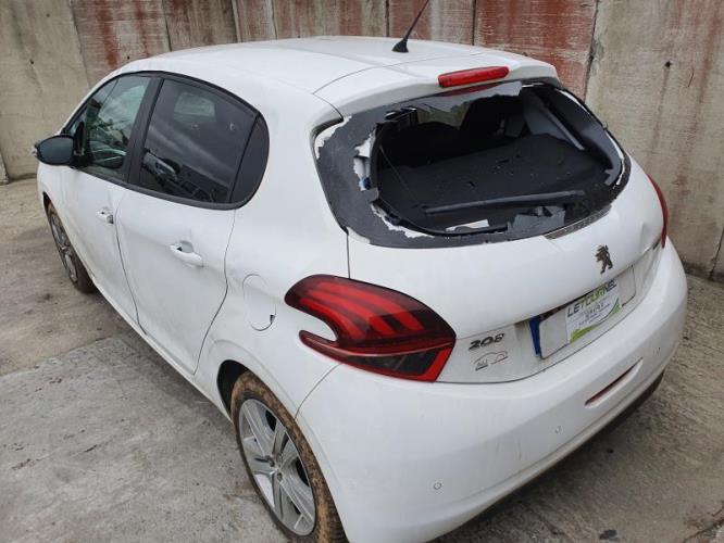 Image Moteur essuie glace avant - PEUGEOT 208 1