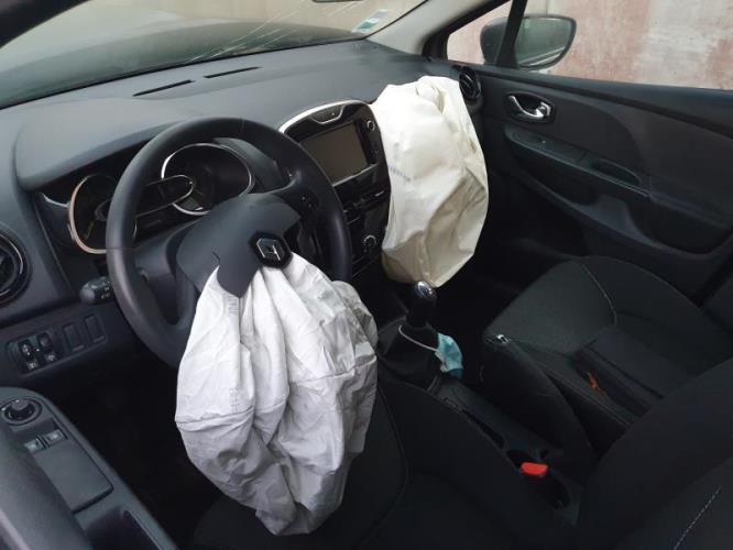 Image Feu arriere principal droit (feux) - RENAULT CLIO 4