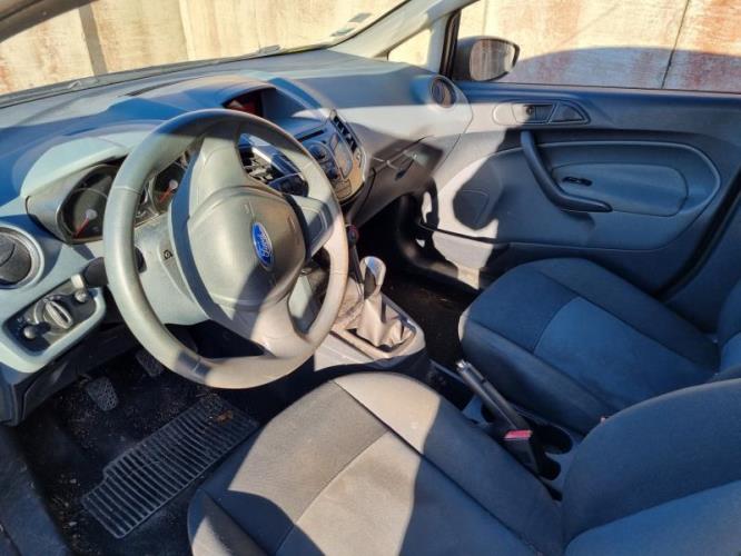 Image Feu arriere principal gauche (feux) - FORD FIESTA 6