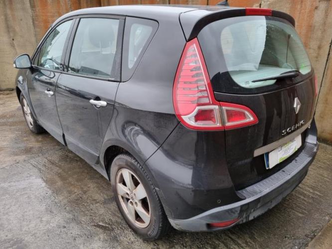 Image Feu arriere principal gauche (feux) - RENAULT SCENIC 3