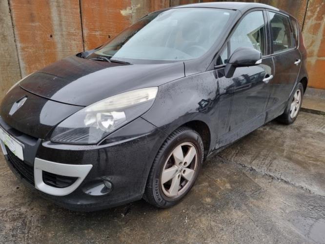 Image Feu arriere principal gauche (feux) - RENAULT SCENIC 3