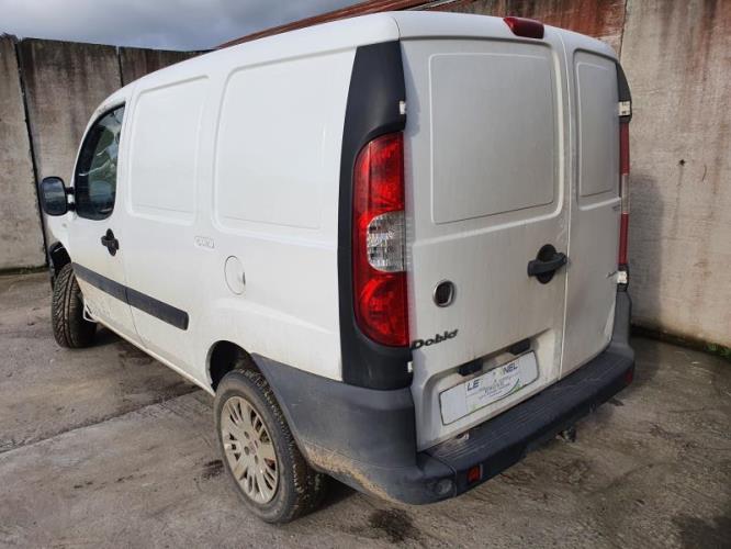 Image Retroviseur droit - FIAT DOBLO 1