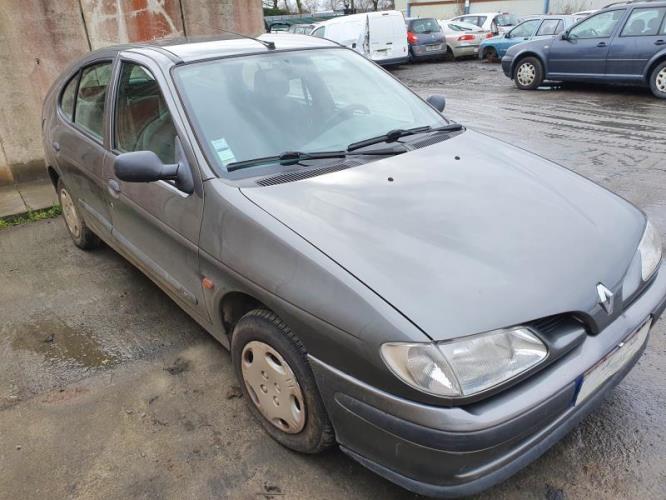 Image Retroviseur droit - RENAULT MEGANE 1