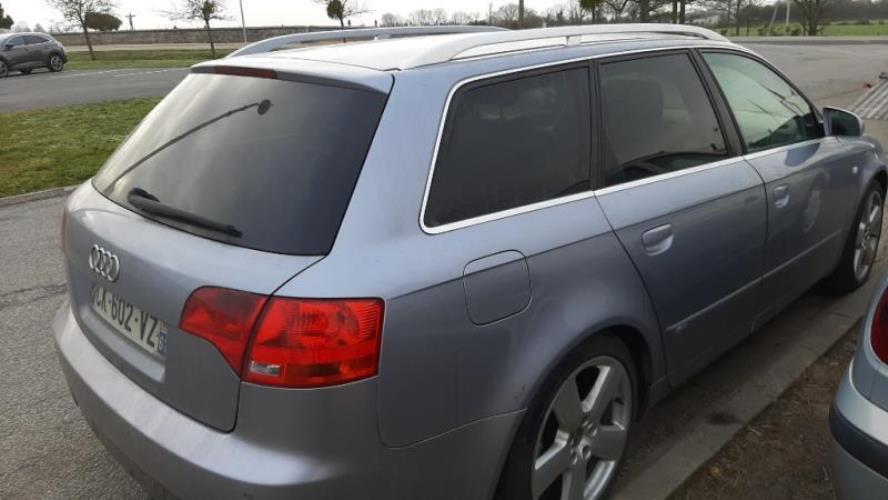Image Feu arriere principal droit (feux) - AUDI A4 2