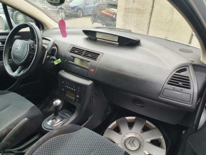 Image Feu arriere principal gauche (feux) - CITROEN C4 1