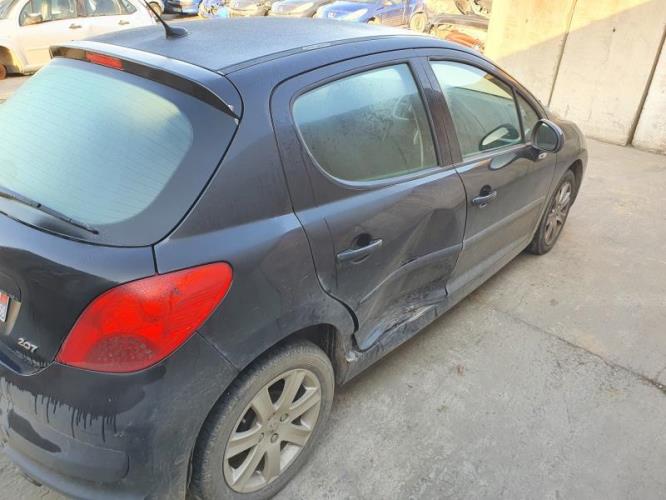 Image Pare choc arriere - PEUGEOT 207