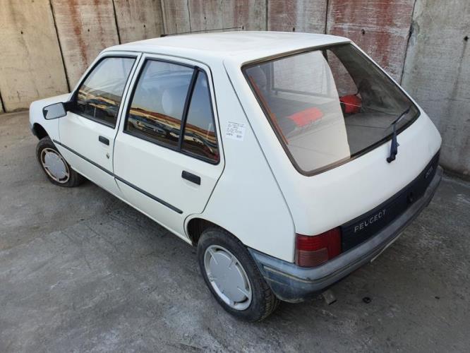 Image Retroviseur gauche - PEUGEOT 205