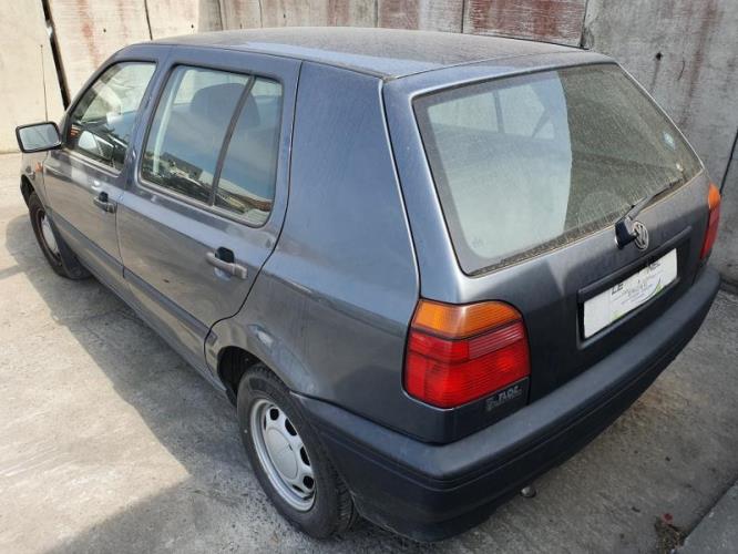 Image Optique avant secondaire droit (feux)(clignotant) - VOLKSWAGEN GOLF 3