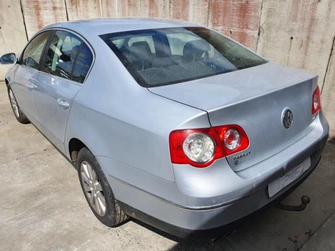 Image Autoradio d'origine - VOLKSWAGEN PASSAT 5