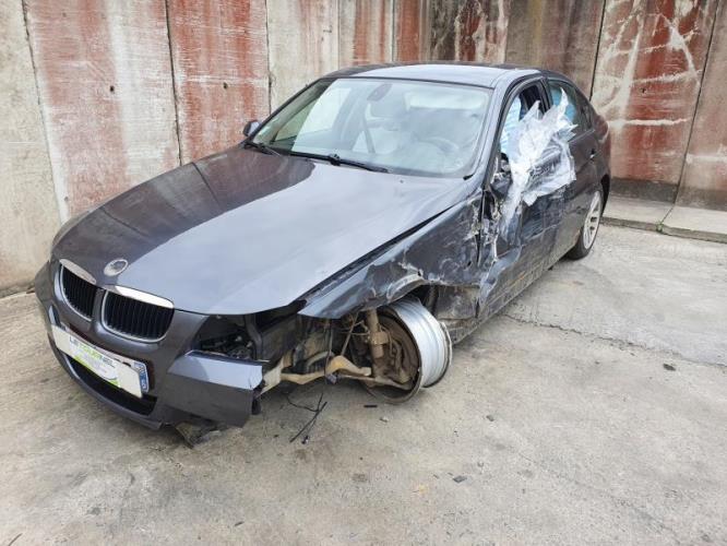 Image Feu arriere principal gauche (feux) - BMW SERIE 3 E90