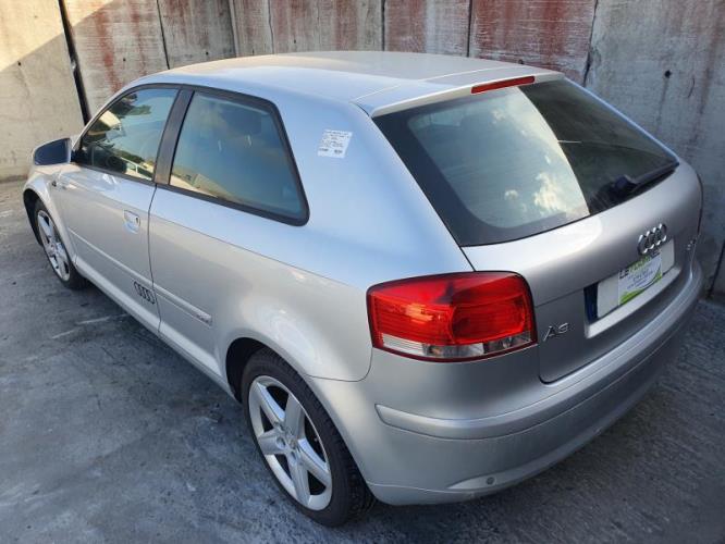 Image Feu arriere principal droit (feux) - AUDI A3 2