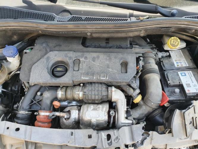 Image Autoradio d'origine - PEUGEOT 208 1