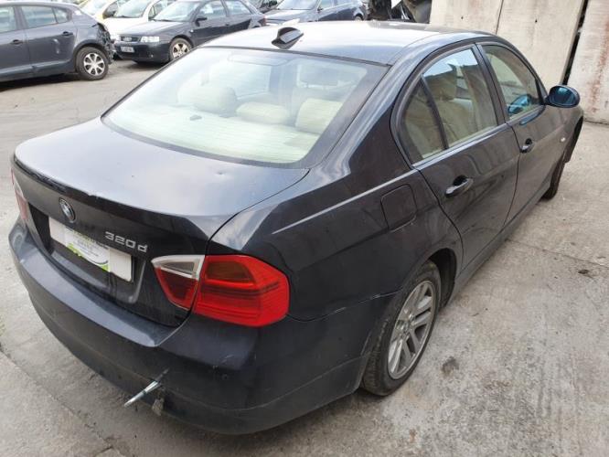 Image Feu arriere principal gauche (feux) - BMW SERIE 3 E90