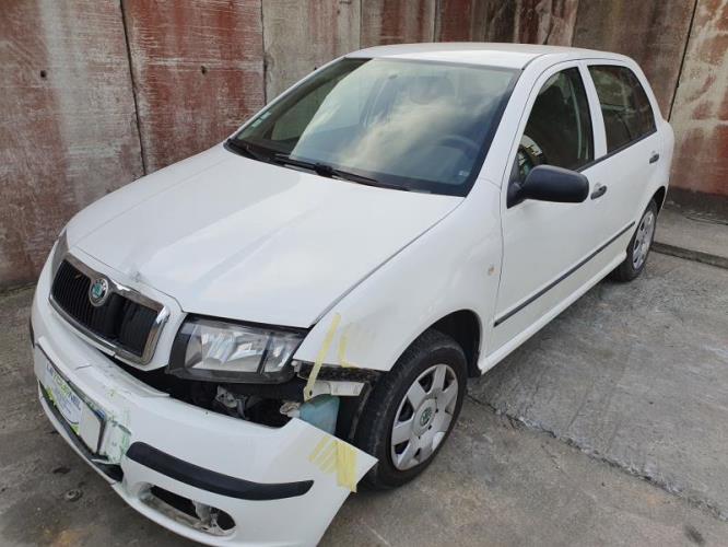 Image Feu arriere principal gauche (feux) - SKODA FABIA 1