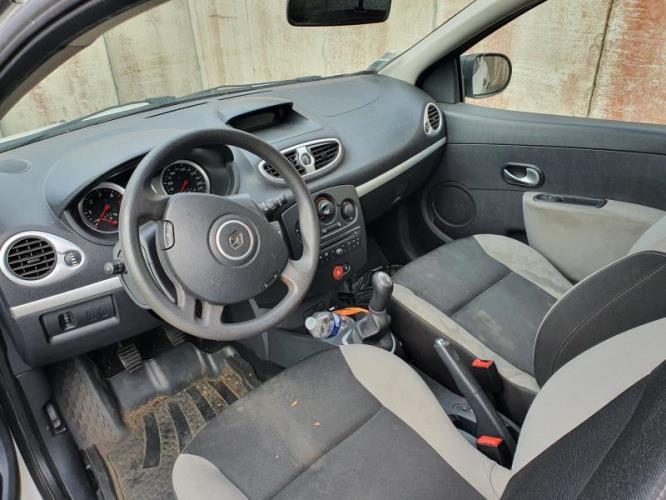 Image Porte avant droit - RENAULT CLIO 3