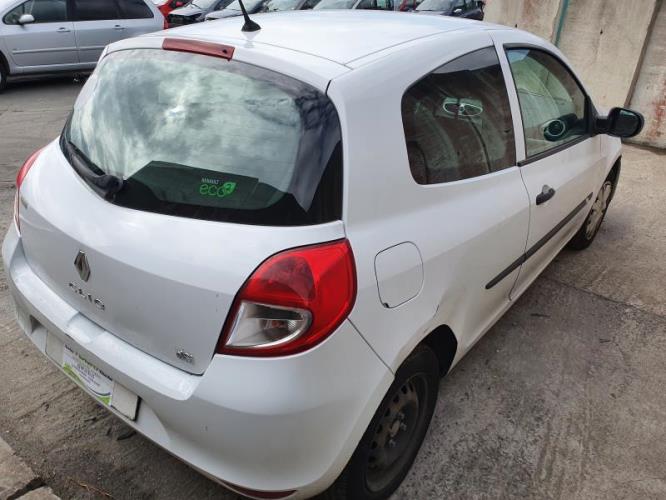 Image Porte avant droit - RENAULT CLIO 3
