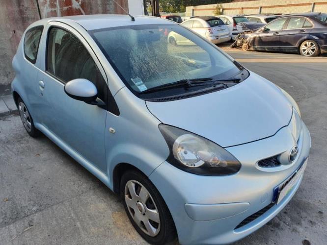 Image Feu arriere principal gauche (feux) - TOYOTA AYGO 1