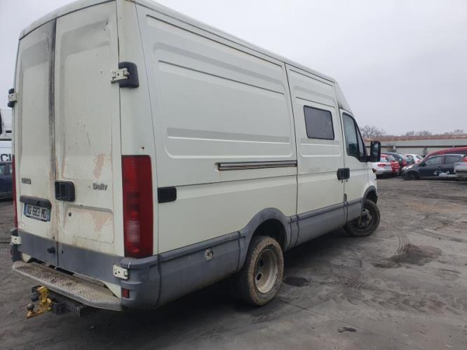 Image Porte avant droit - IVECO DAILY 3