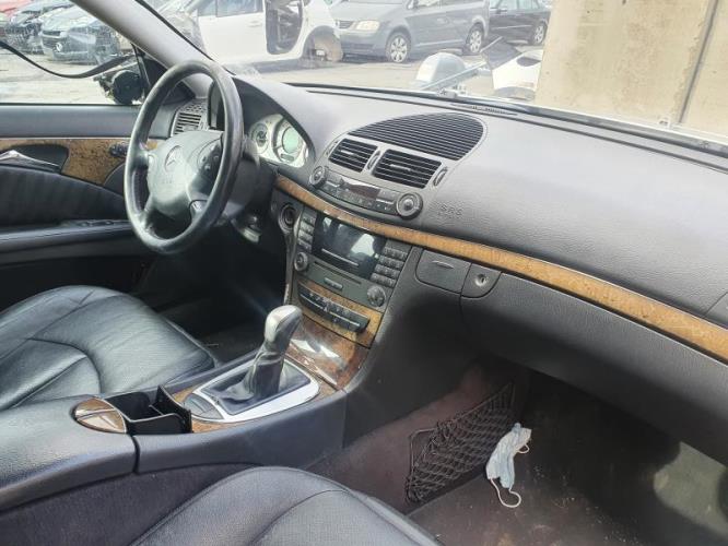 Image Optique avant principal droit (feux)(phare) - MERCEDES CLASSE E 211