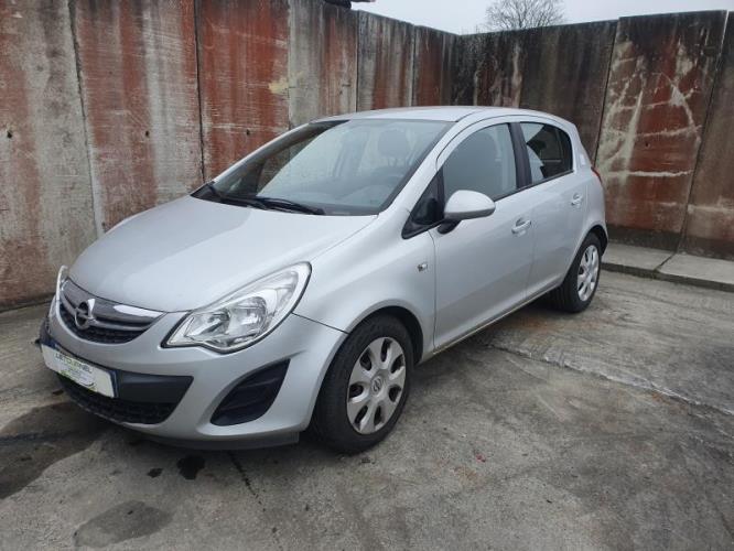 Image Feu arriere principal gauche (feux) - OPEL CORSA D
