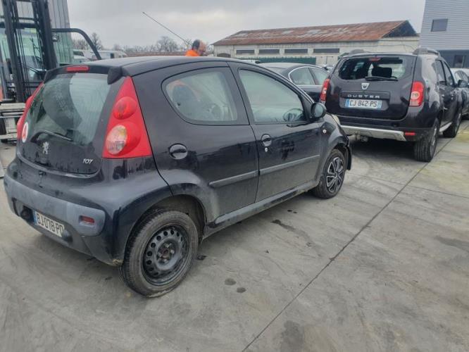 Image Renfort pare choc arriere (traverse) - PEUGEOT 107