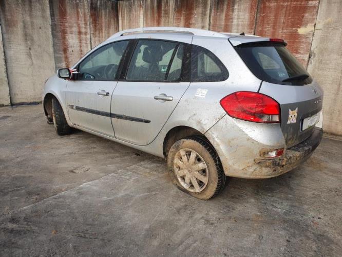 Image Feu arriere principal gauche (feux) - RENAULT CLIO 3