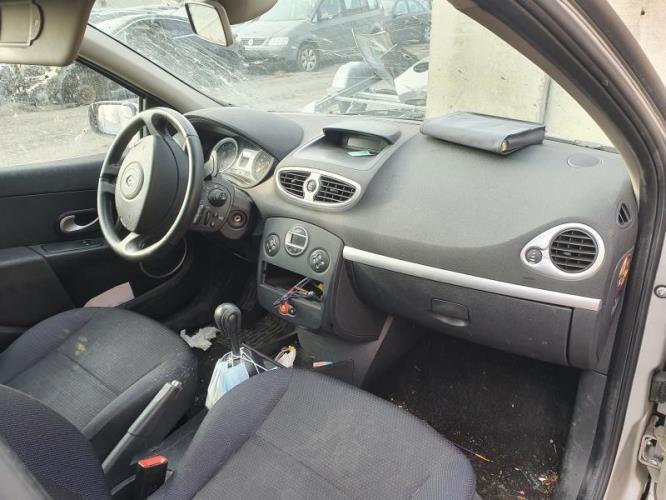 Image Feu arriere principal gauche (feux) - RENAULT CLIO 3