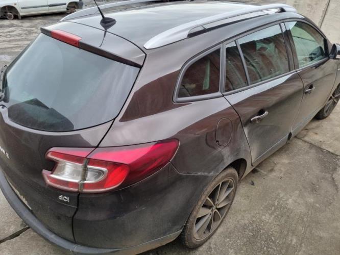 Image Aile avant droit - RENAULT MEGANE 3