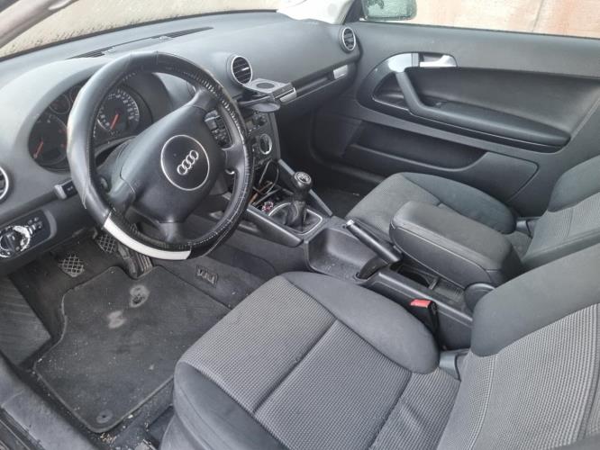 Image Feu arriere principal droit (feux) - AUDI A3 2