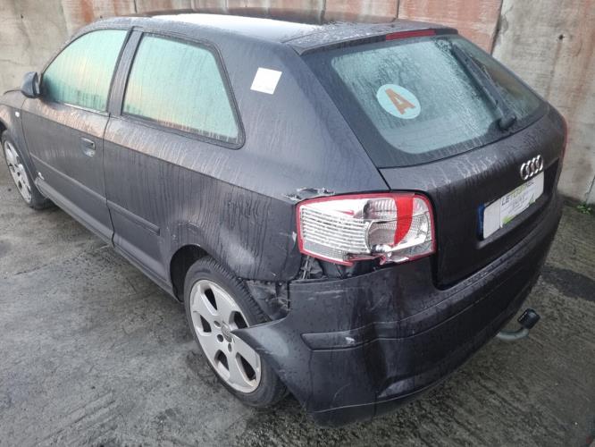 Image Feu arriere principal droit (feux) - AUDI A3 2