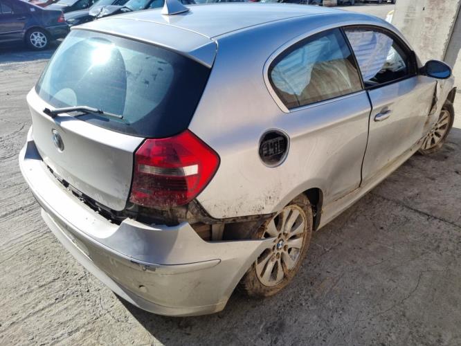 Image Feu arriere principal droit (feux) - BMW SERIE 1 E81