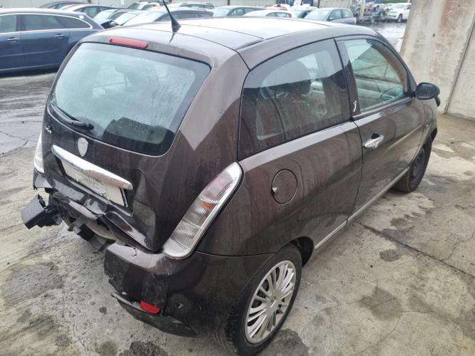 Image Retroviseur droit - LANCIA YPSILON 4