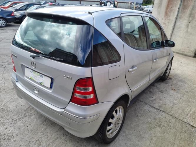 Image Feu arriere principal gauche (feux) - MERCEDES CLASSE A 168