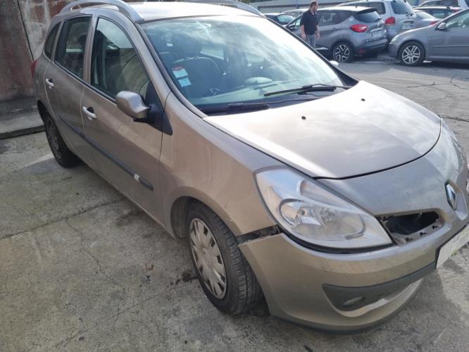 Image Feu arriere principal gauche (feux) - RENAULT CLIO 3