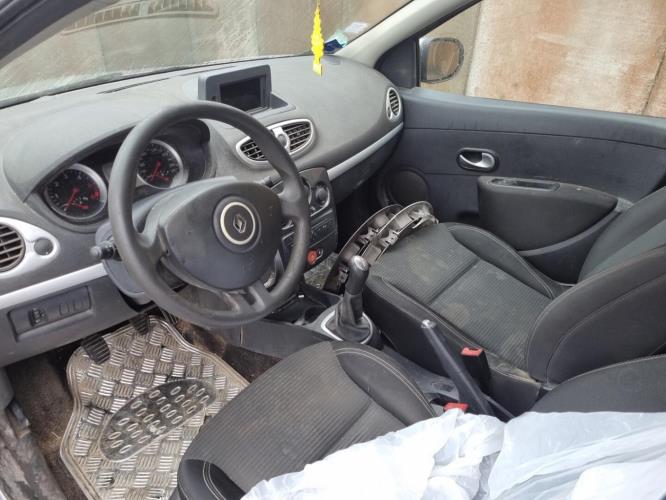 Image Calculateur - RENAULT CLIO 3