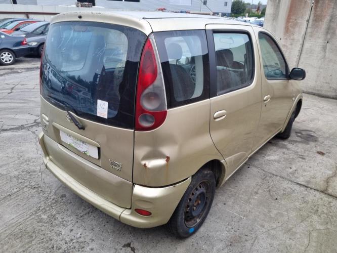 Image Retroviseur droit - TOYOTA YARIS VERSO