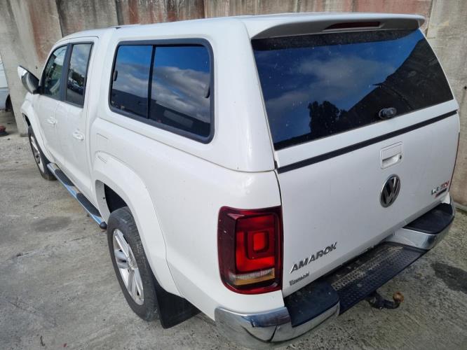 Image Appui tete avant - VOLKSWAGEN AMAROK