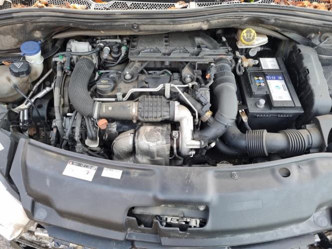 Image Moteur - PEUGEOT 208 1