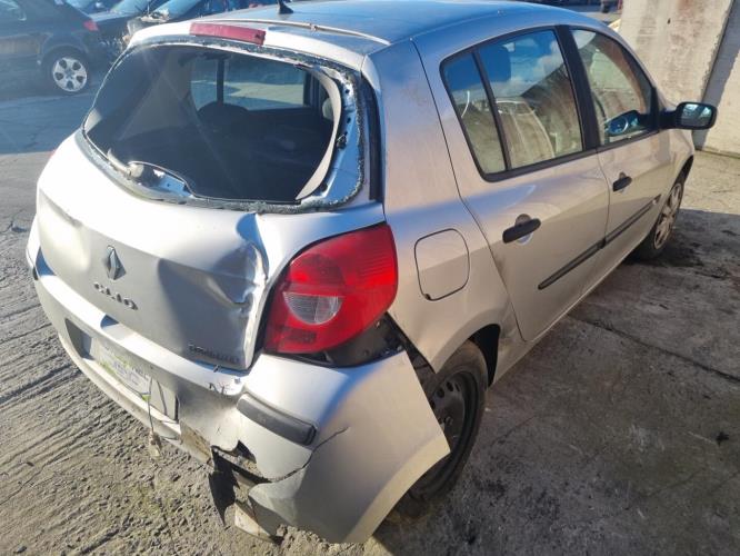 Image Feu arriere principal gauche (feux) - RENAULT CLIO 3