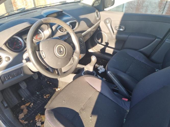 Image Feu arriere principal gauche (feux) - RENAULT CLIO 3