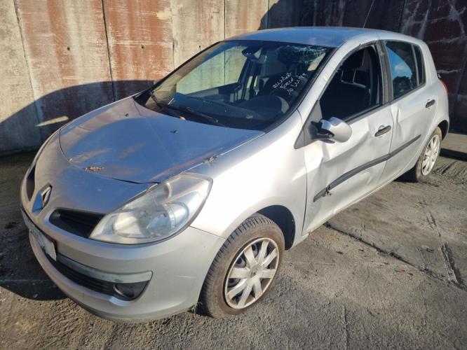 Image Feu arriere principal gauche (feux) - RENAULT CLIO 3