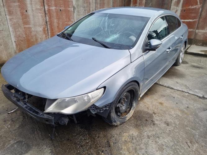 Image Pare choc arriere - VOLKSWAGEN PASSAT 5