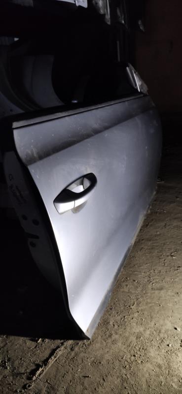 Porte avant droit VOLKSWAGEN SCIROCCO 3 PHASE 1 COUPE Diesel - 1