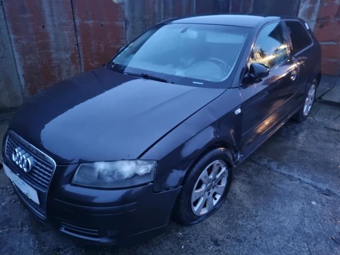Image Feu arriere principal gauche (feux) - AUDI A3 2